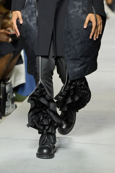 Look 32